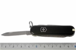 Victorinox Classic SD, Black -Knife Shop VT0 6223 3 06 victorinox classic sd zwart vt0 6223 3 d6