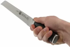 Zwilling 30076-201 Four Star II Bread Knife -Knife Shop ZW30076 201 05 zwilling four star ii zw30076 201 05